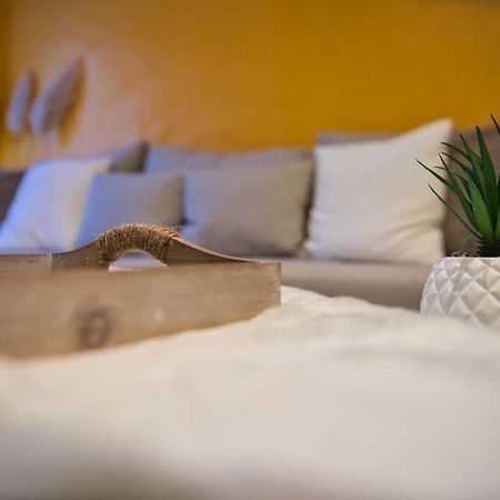 Chill Home : Appartement Cocooning Avec Jacuzzi Grandson Zewnętrze zdjęcie